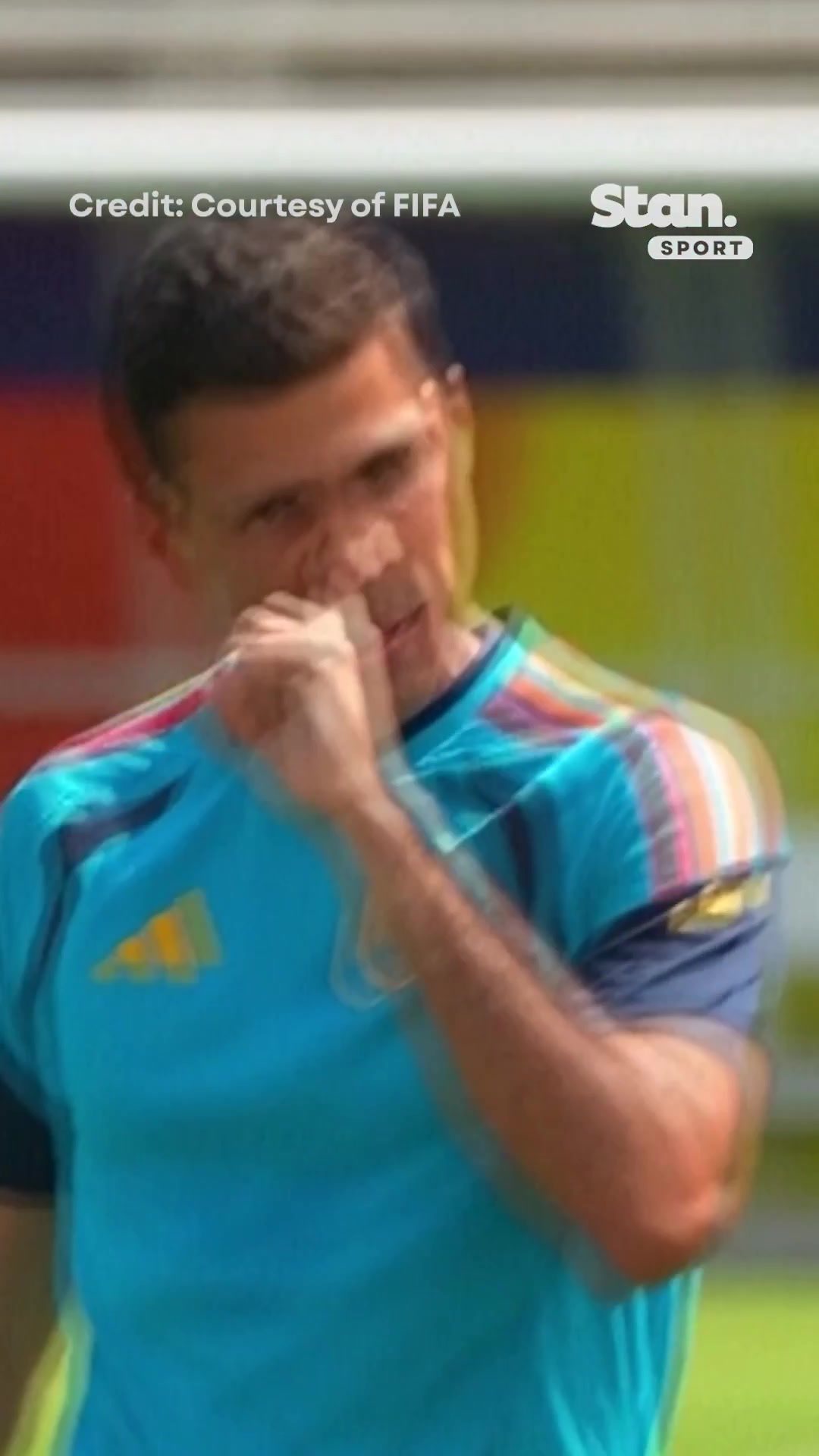 罗德里训练间隙抠鼻尝味，西班牙赛前备战细节曝光
