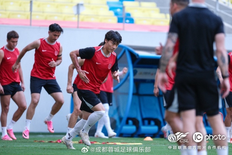 阿洛伊西：明天主力轮换5人，国安边路传中是防守重点