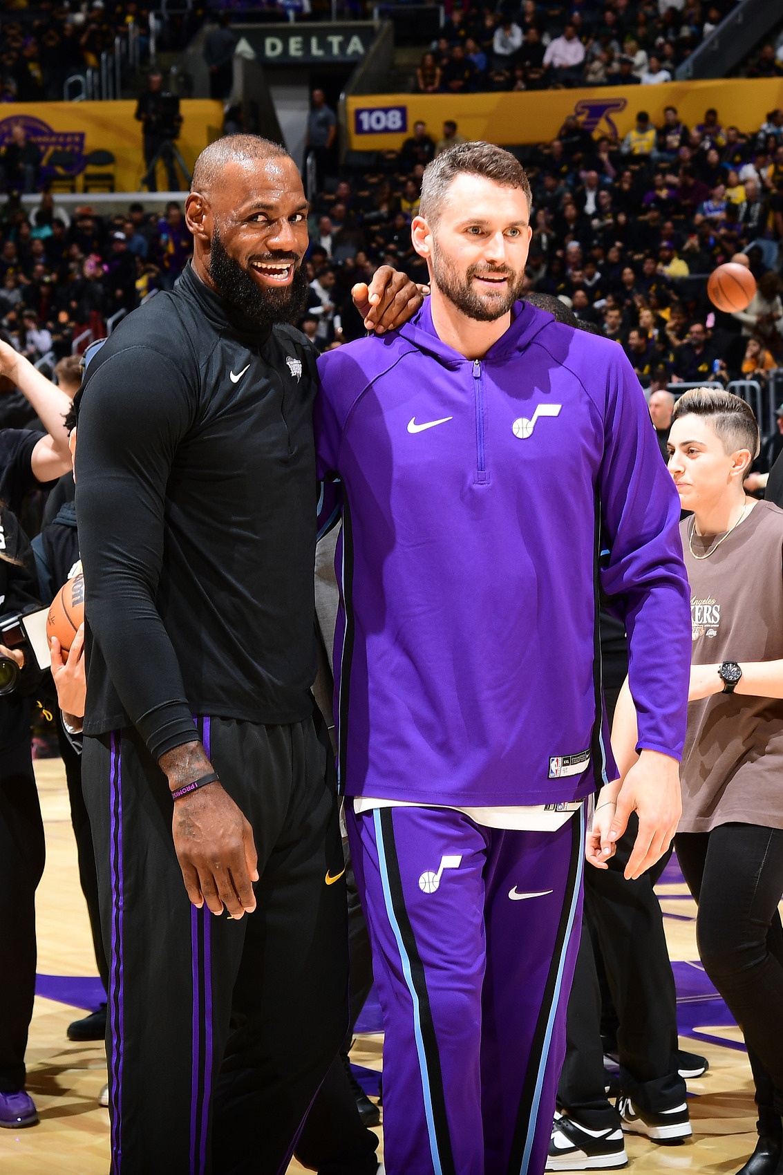 夸梅·布朗炮轰ESPN：为抬高詹姆斯贬低乐福太疯狂