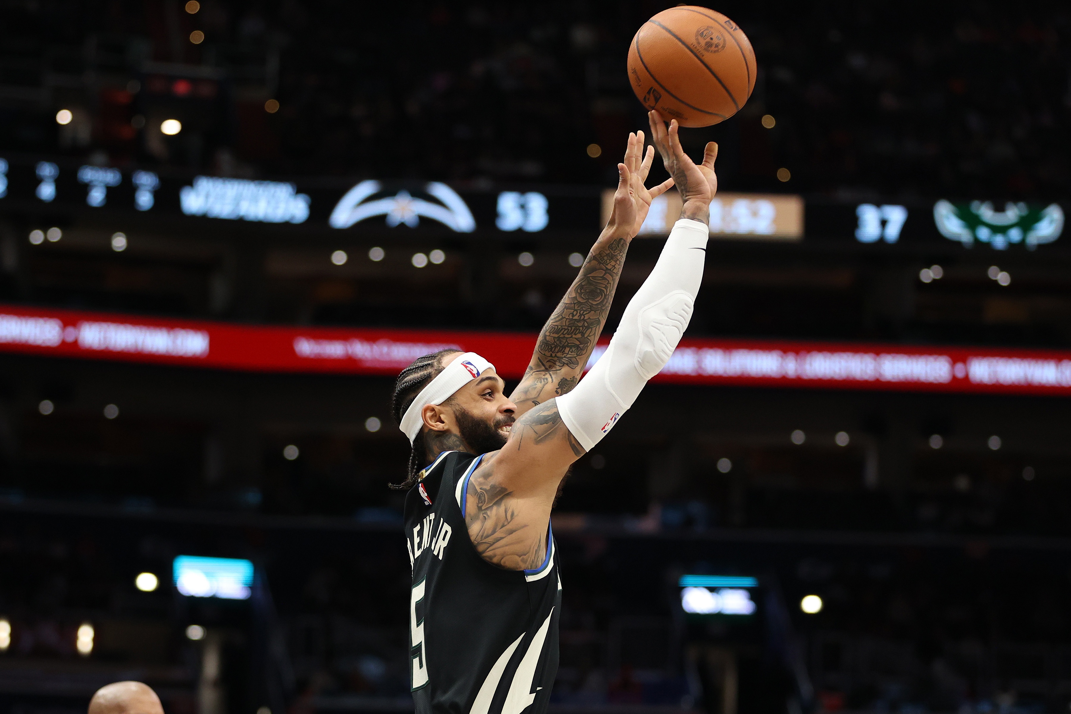 恩比德剩余合同1.88亿登顶NBA垃圾合同榜 恩比德剩余合同1.88亿登顶NBA垃圾合同榜