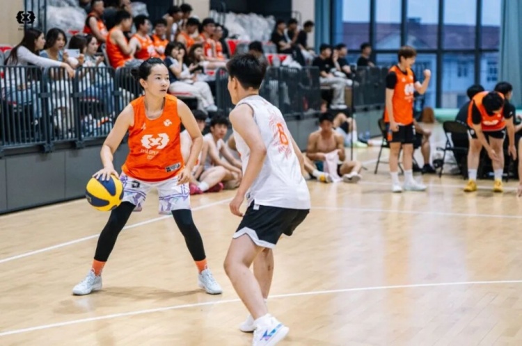 2026 FIBA Open 3×3内蒙古三人篮球公开赛准格尔旗站收官 锐芒队20-16大个儿联盟夺男子组冠军 2026 FIBA Open 3×3内蒙古三人篮球公开赛准格尔旗站收官 锐芒队20-16大个儿联盟夺男子组冠军