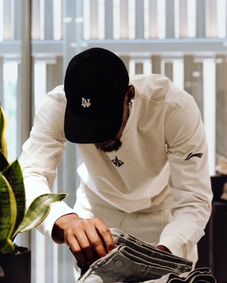巴特勒更新社媒晒首尔游记：美食&篮球&健康生活 还有满满的爱