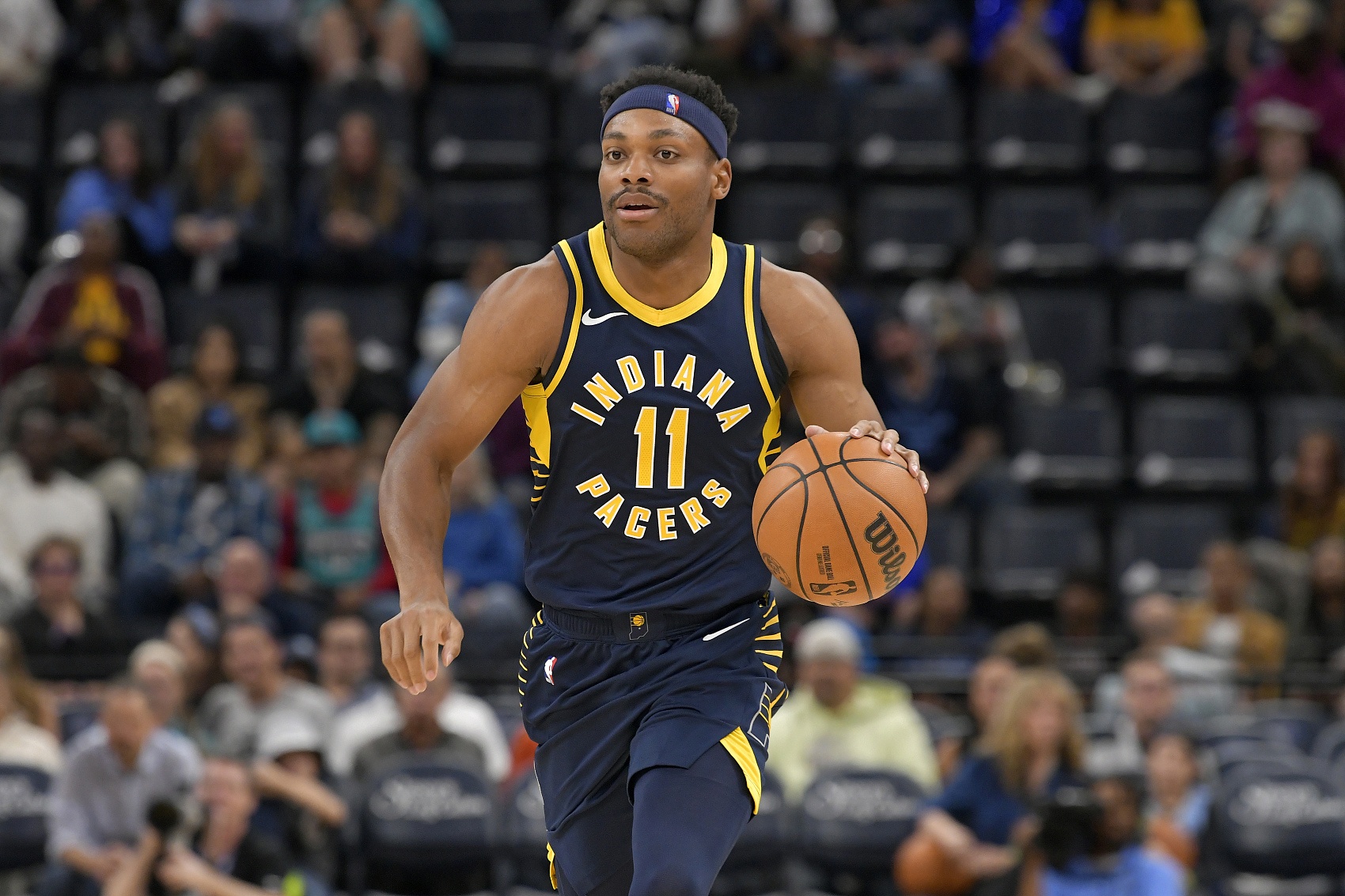 湖人想要OG&大桥但尼克斯不会拆队 追布鲁斯·布朗或反遭后者截胡 湖人想要OG&大桥但尼克斯不会拆队 追布鲁斯·布朗或反遭后者截胡