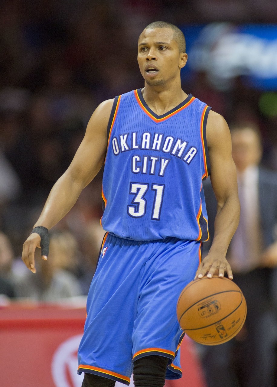 路威：看到特尔费尔被选中 我第一次觉得自己也能从高中直接进NBA