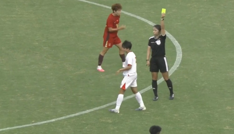 艰难晋级!中国女足加时1-0越南 王霜109分钟制胜 半决赛将战朝鲜 艰难晋级!中国女足加时1-0越南 王霜109分钟制胜 半决赛将战朝鲜