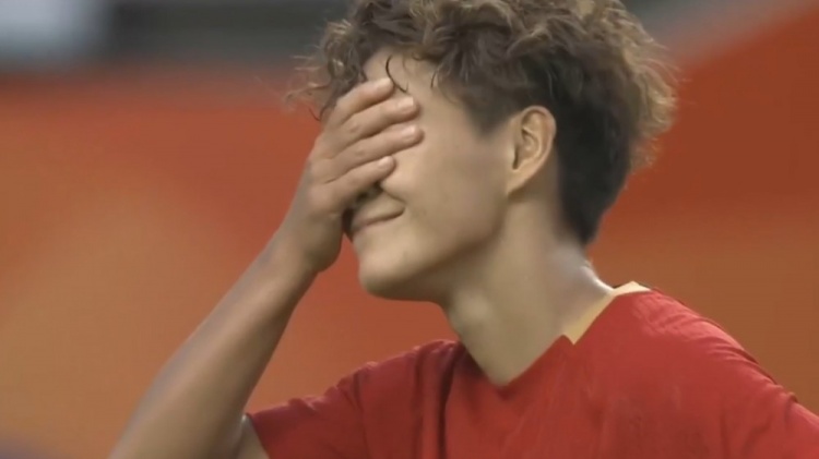 艰难晋级!中国女足加时1-0越南 王霜109分钟制胜 半决赛将战朝鲜 艰难晋级!中国女足加时1-0越南 王霜109分钟制胜 半决赛将战朝鲜